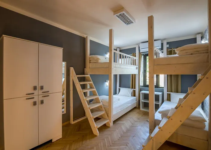Hostel Kyosheto